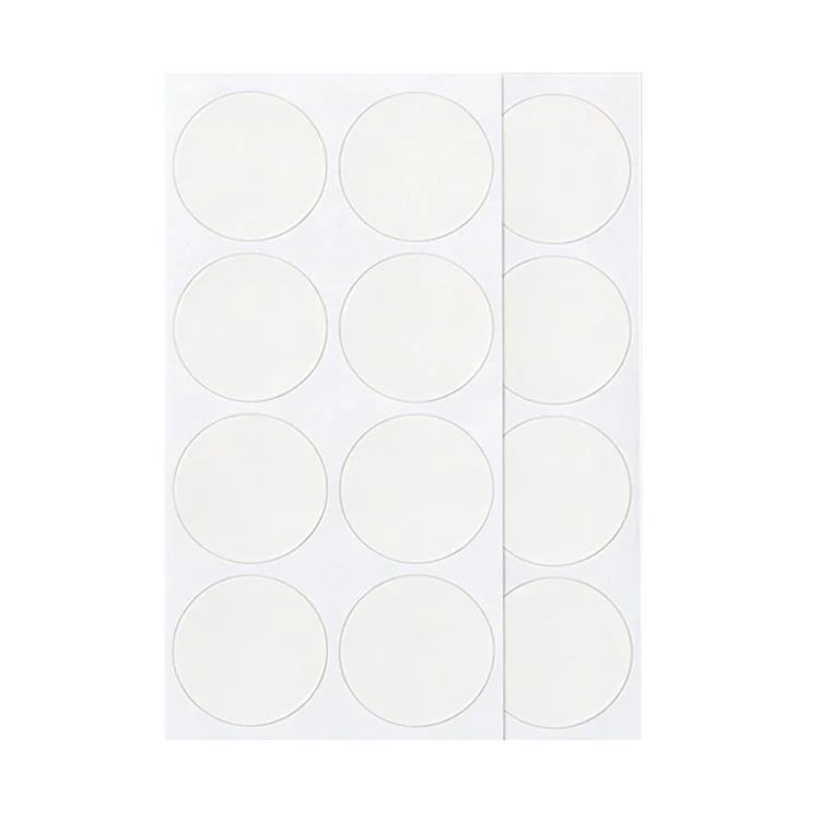 かわいいハートのニキビを治すパッチ